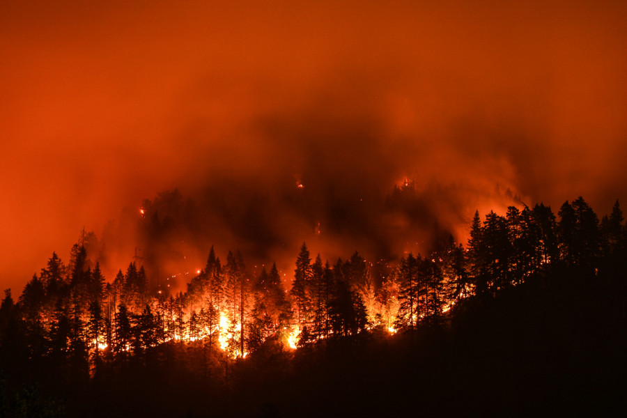 Wildfires increasing atmospheric pollution