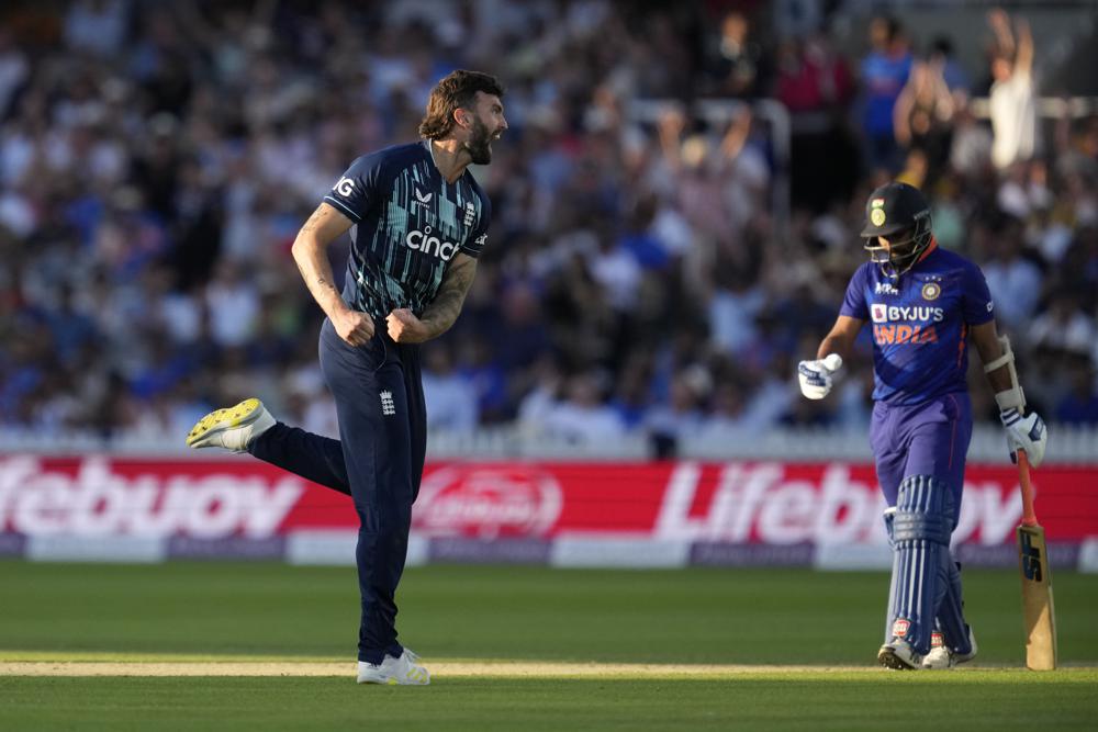 England beats India by 100 runs in 2nd ODI