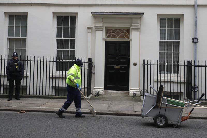 UK Treasury boss to extend job support, tax breaks in budget