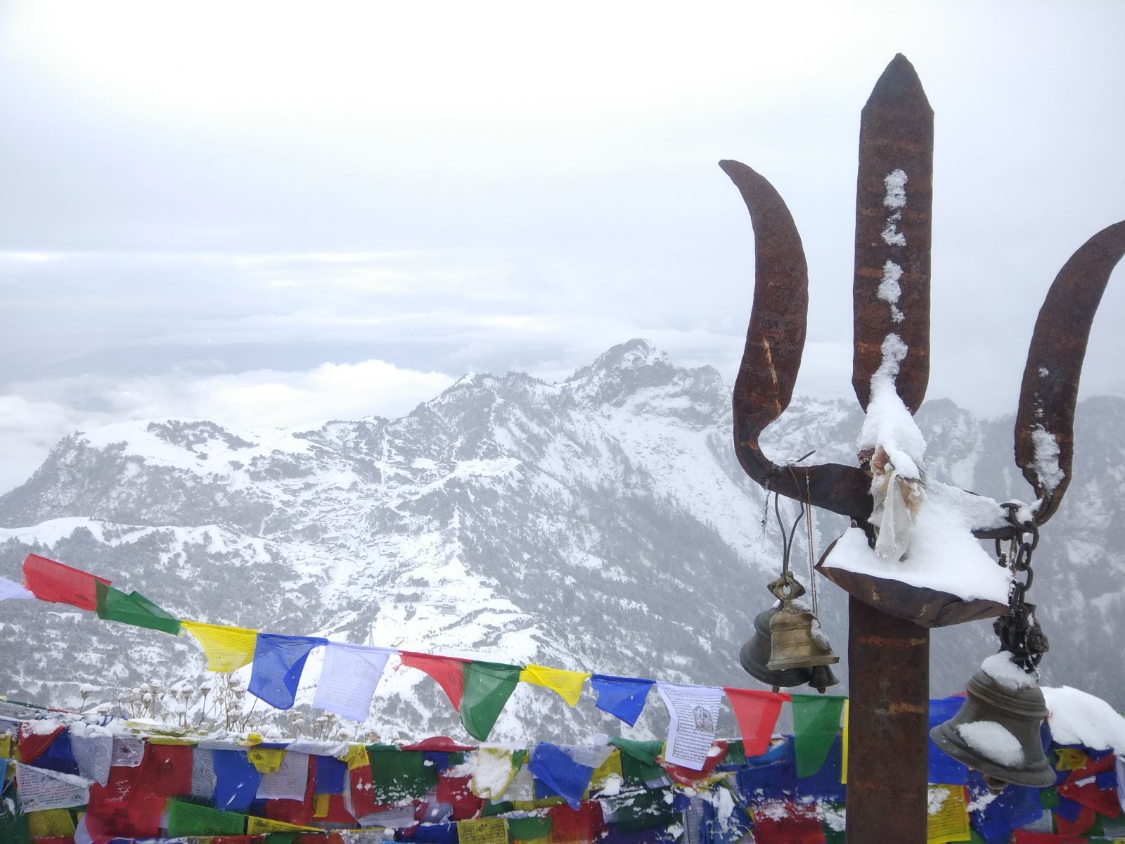 Snowfall in Kalinchowk