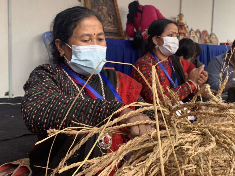 Handicraft sector struggling for survival