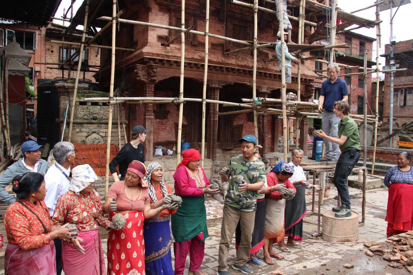 Tourists help to reconstruct Bhaktapur