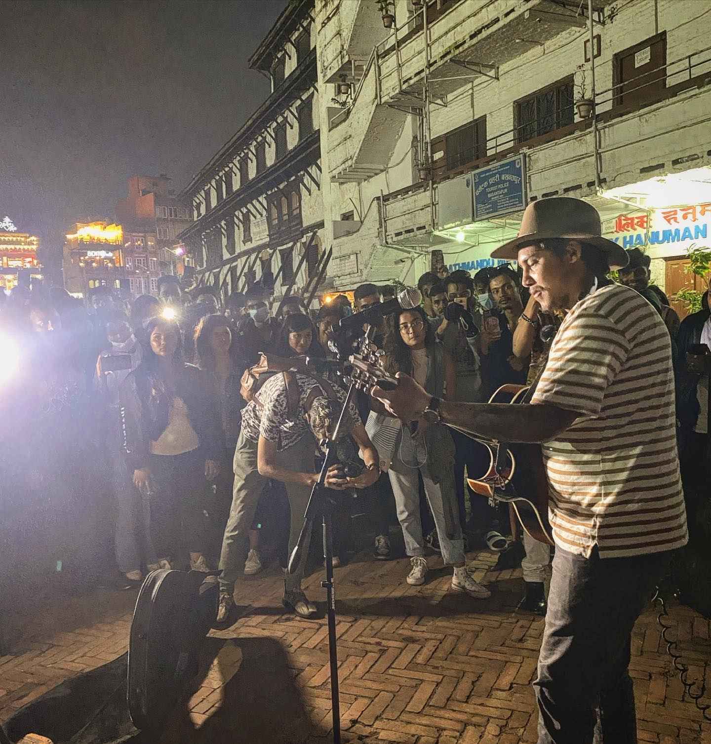 Arthur Gunn busking at Kathmandu Durbar Square