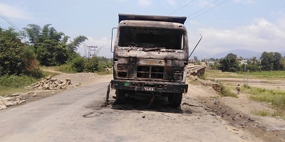 Driver set fire on his own tipper for insurance