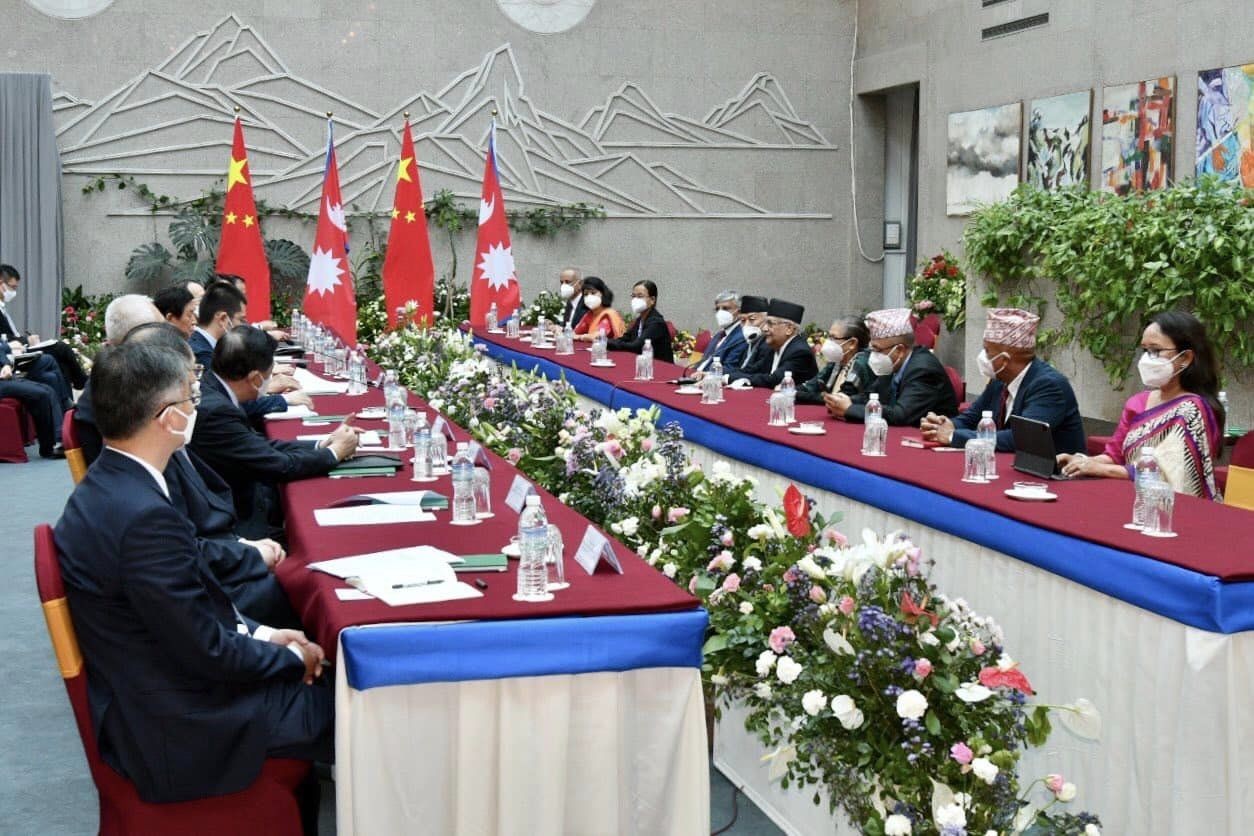 Meeting between former PM Oli and Li Chanshu