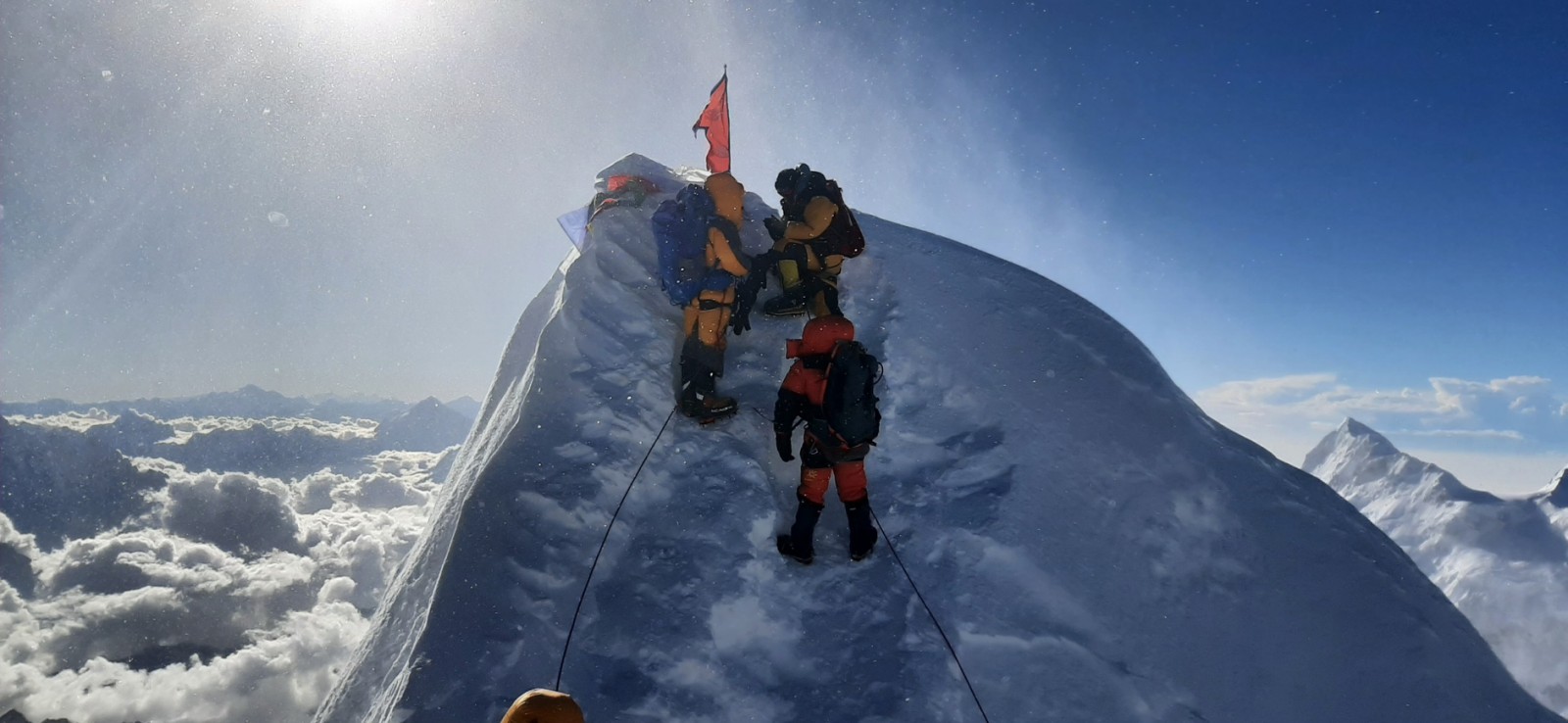 Nepali climber summit Manaslu 5 times