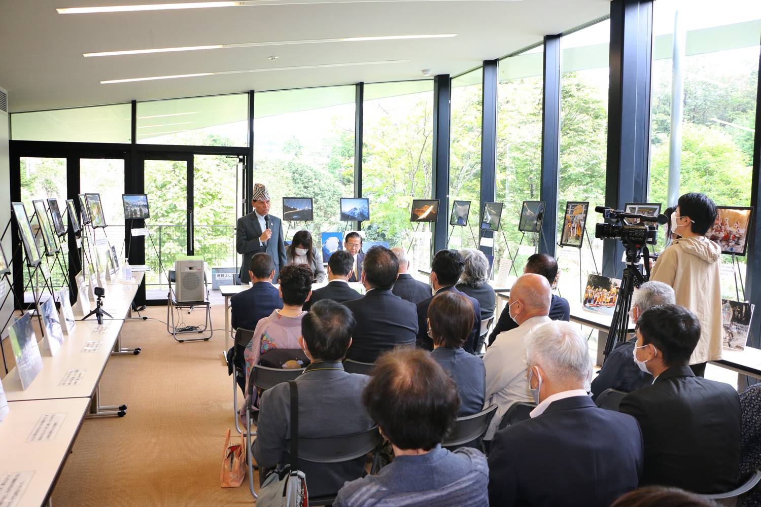 Photo exhibition of Mount Everest in Japan