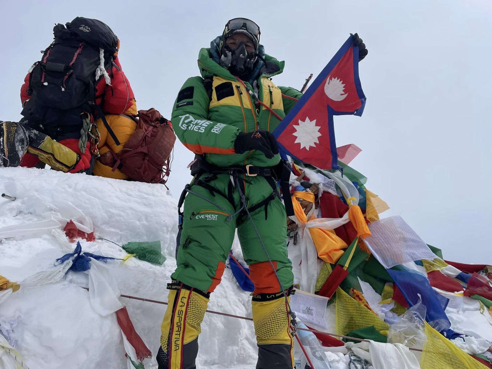 World record holder Climber Kamirita Sherpa returns to base camp