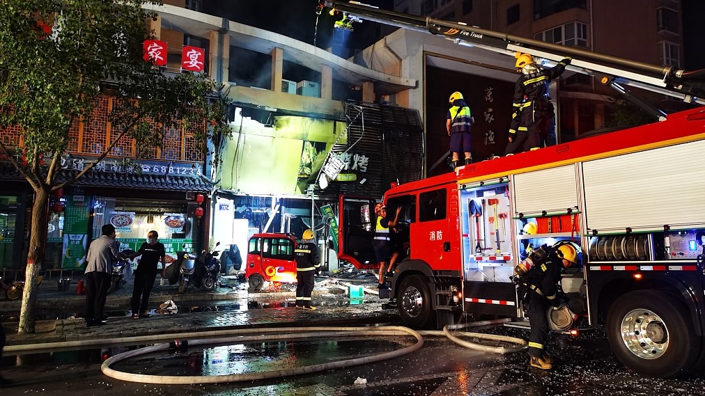 Barbecue restaurant explosion kills 31 in China