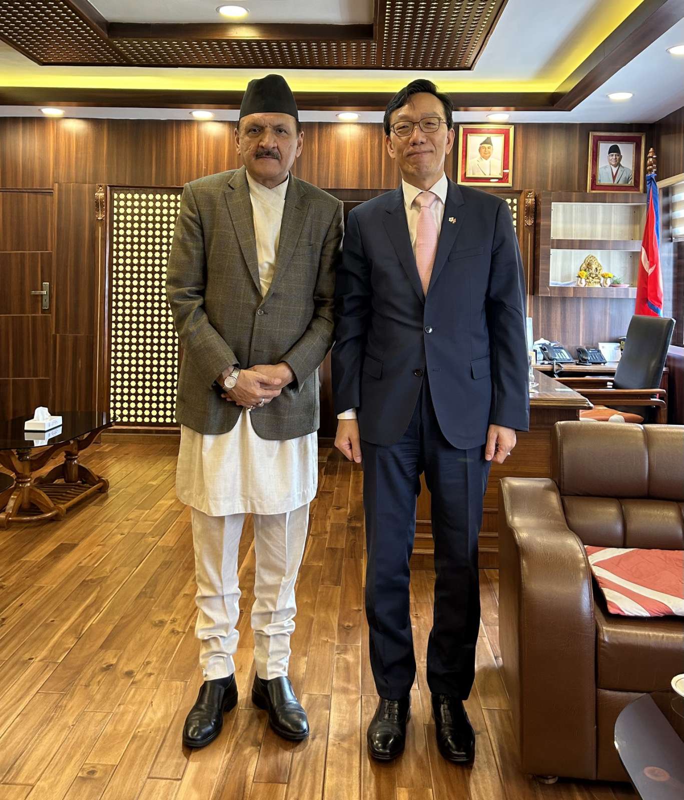 Korean Ambassador pays a courtesy call to Finance Minister