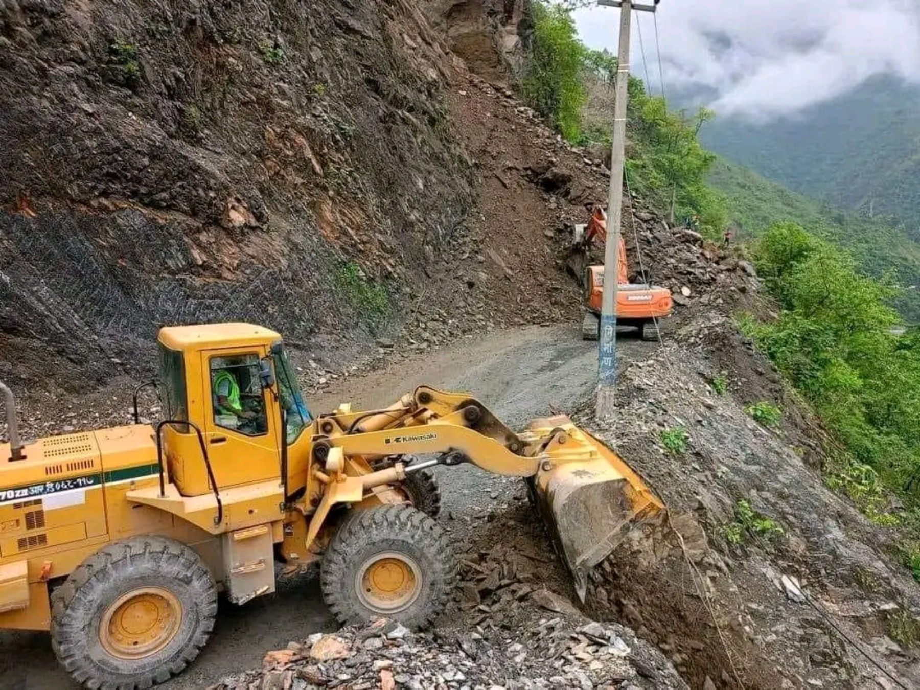 One-way traffic resumes along Narayangarh-Muglin road section