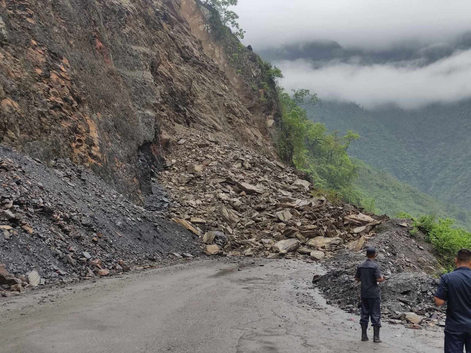 Narayangadh-Mugling road section blocked again