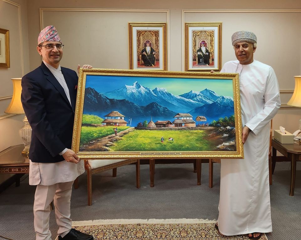 Meeting between officials of Nepal and Oman