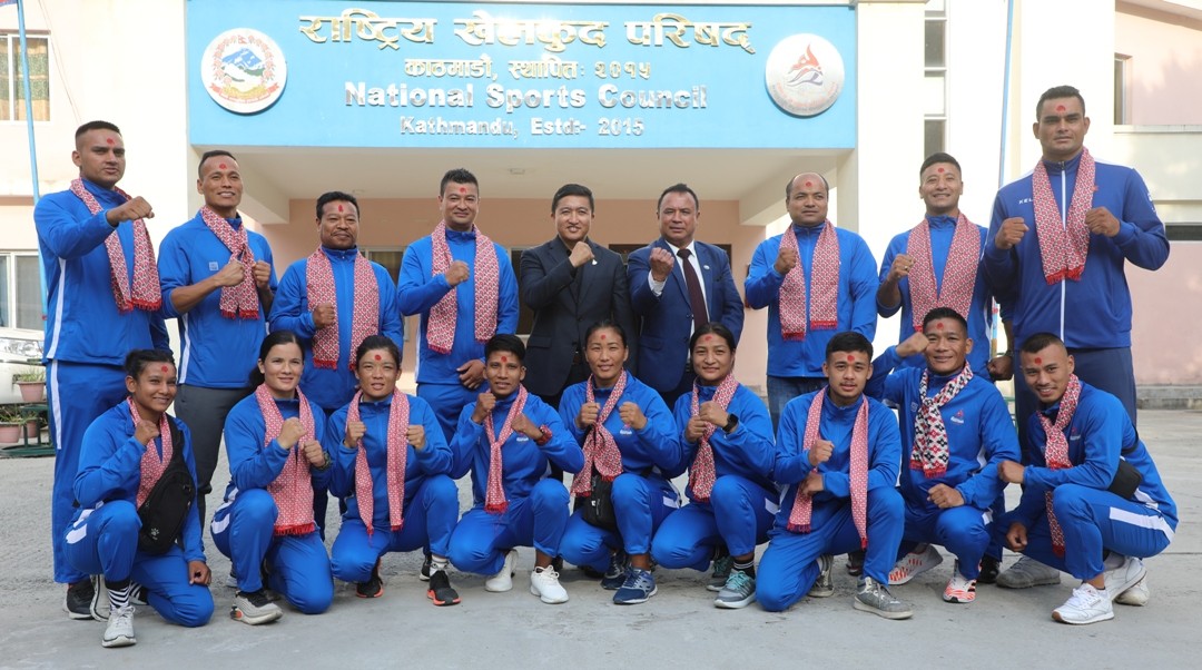 National Boxing team leaves for India