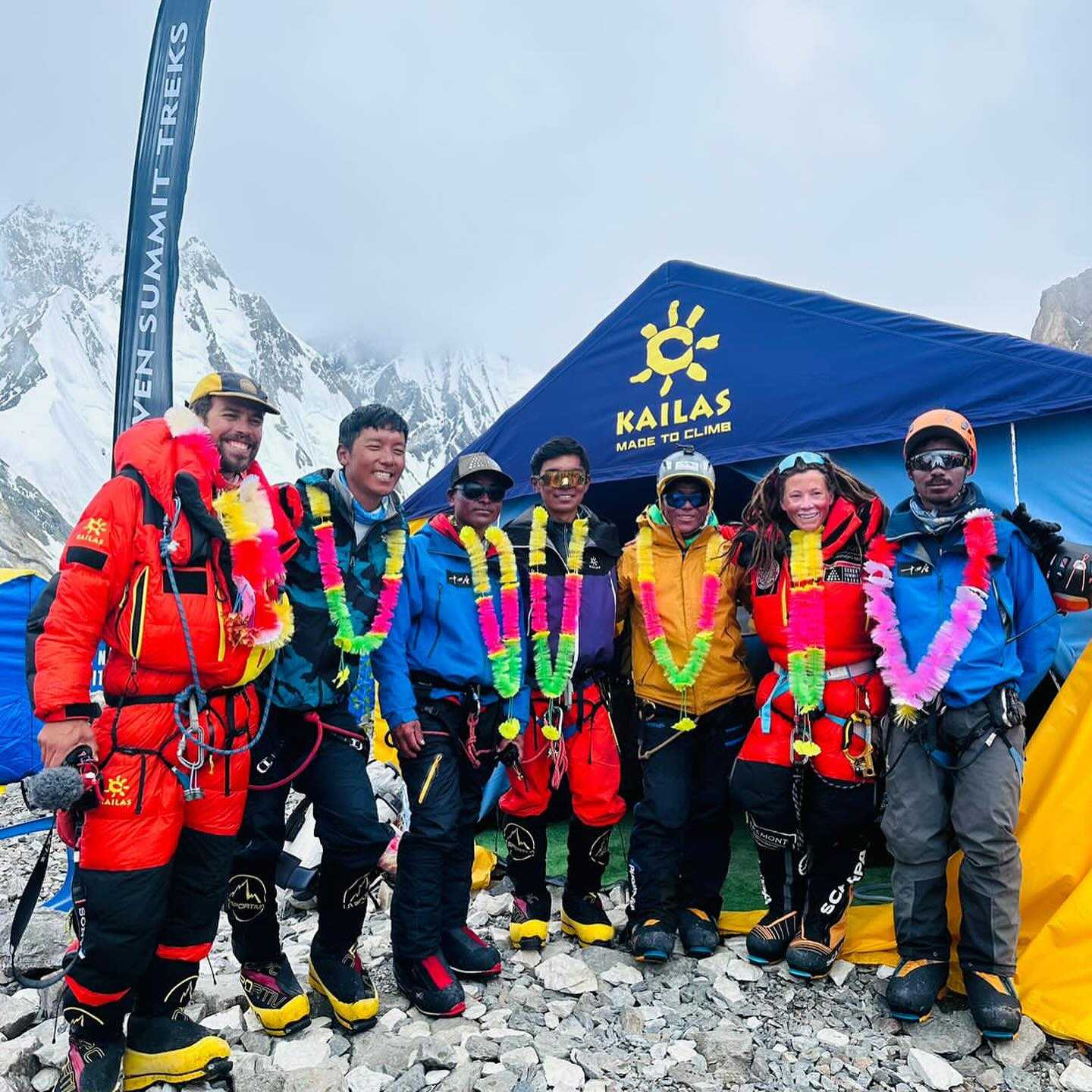 23 climbers successfully ascend to K2 Mountains