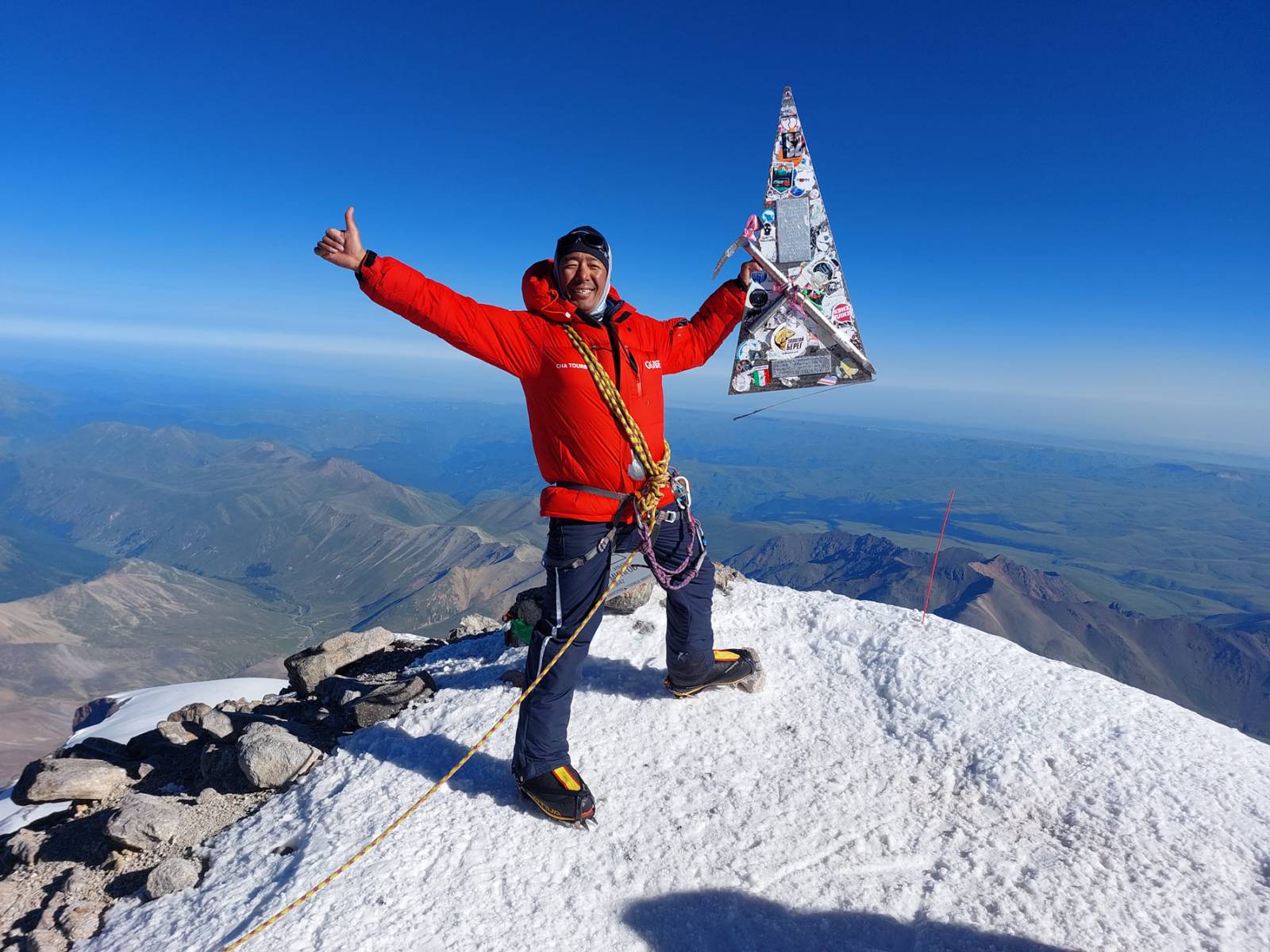 Chatur Tamang success on Mount Elbrus for the 133rd time