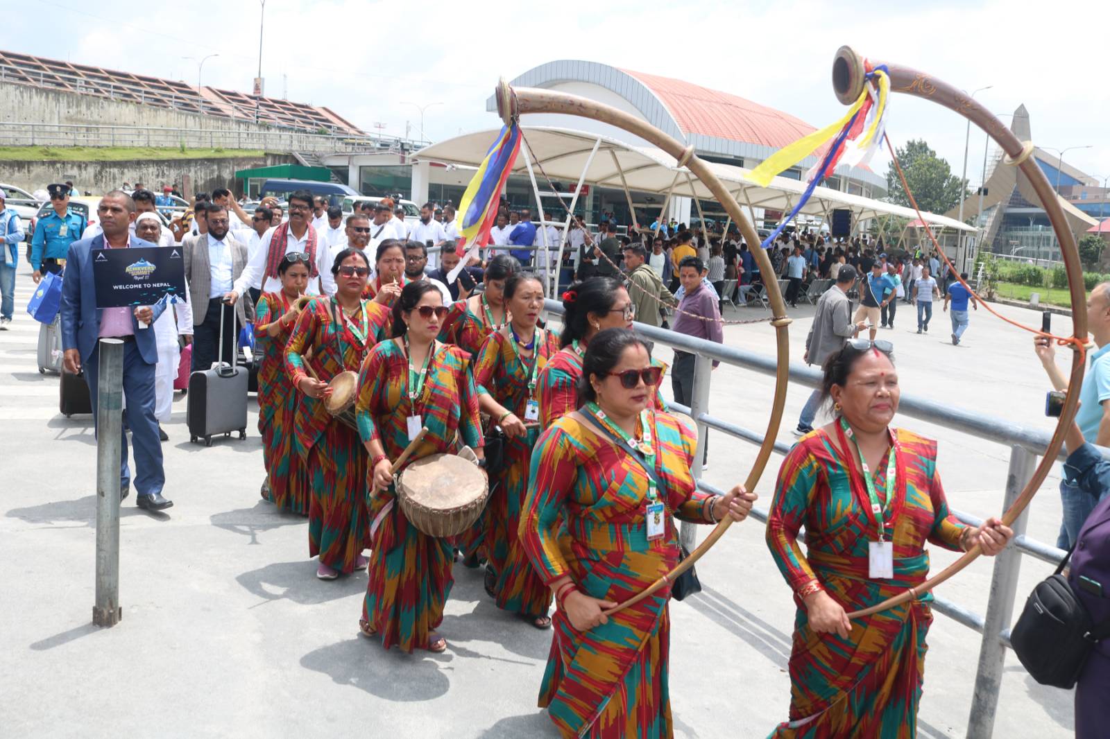 Bangladeshi tourists welcomed in Kathmandu