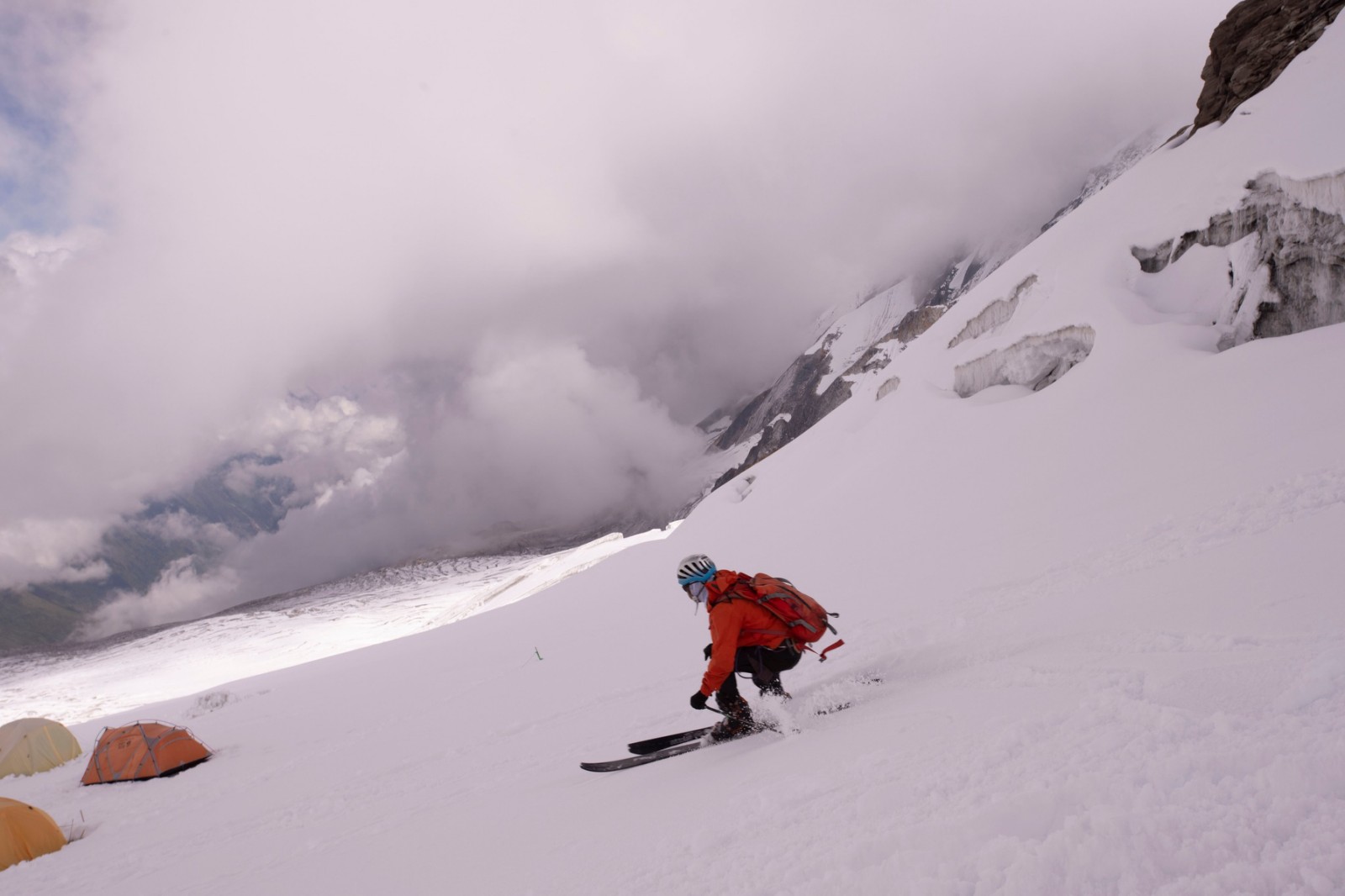 Nepali Mountain Guide Skis from Manaslu Summit