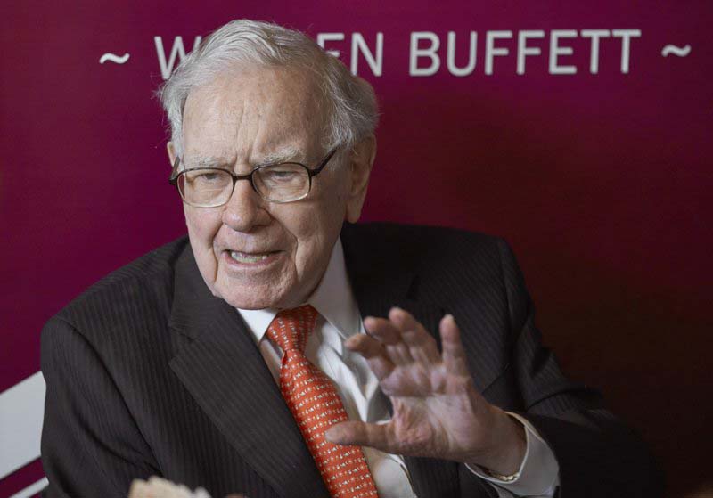 Warren Buffett’s fortune tops $100b as his stock soars