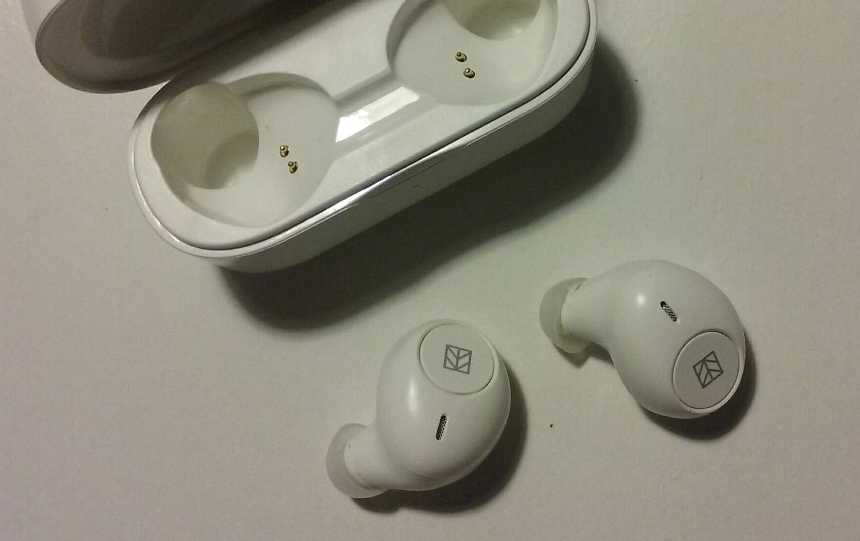 Music to my fears: Man swallows earbud while sleeping