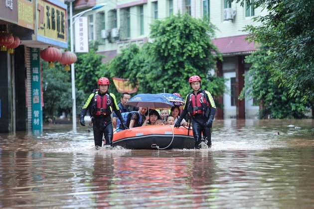 China Activates Flood Response in Nine Regions