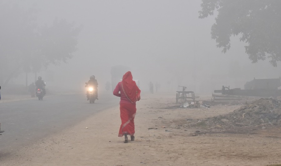 Haze and fog disrupt life in Terai