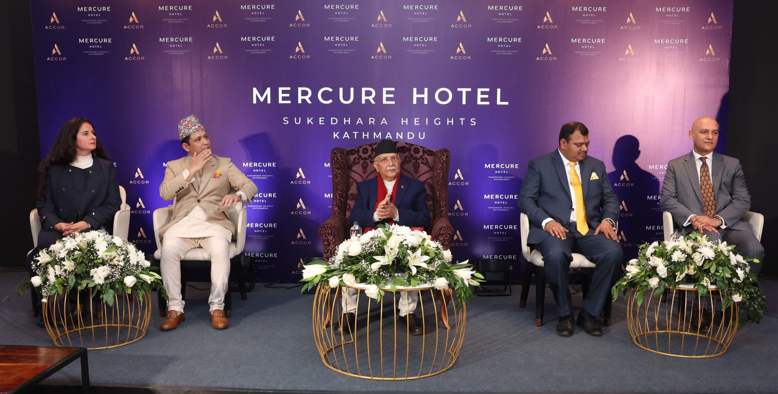 PM Oli pledges to support tourism industry