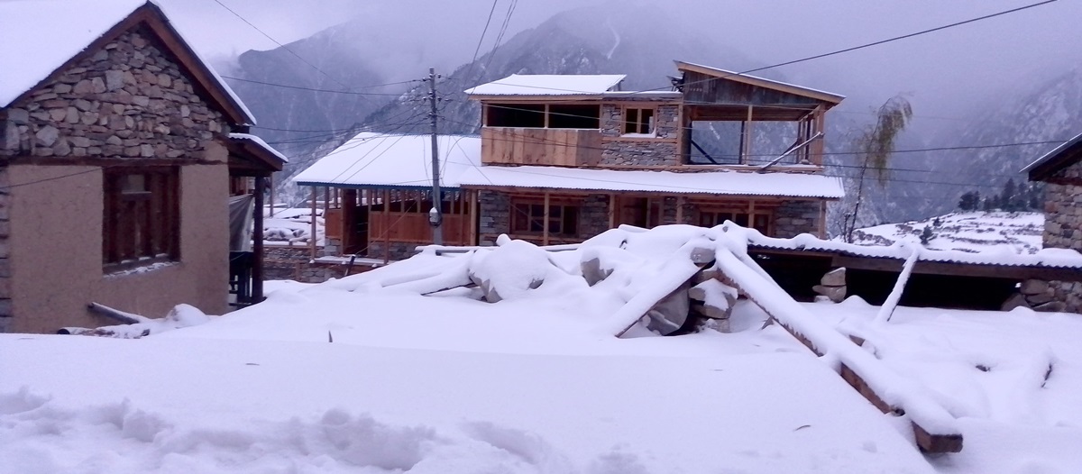 Snowfall in Humla