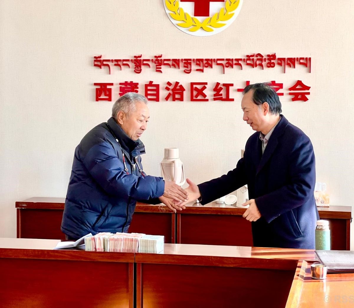 Monetary assistance to earthquake survivors in Tibet