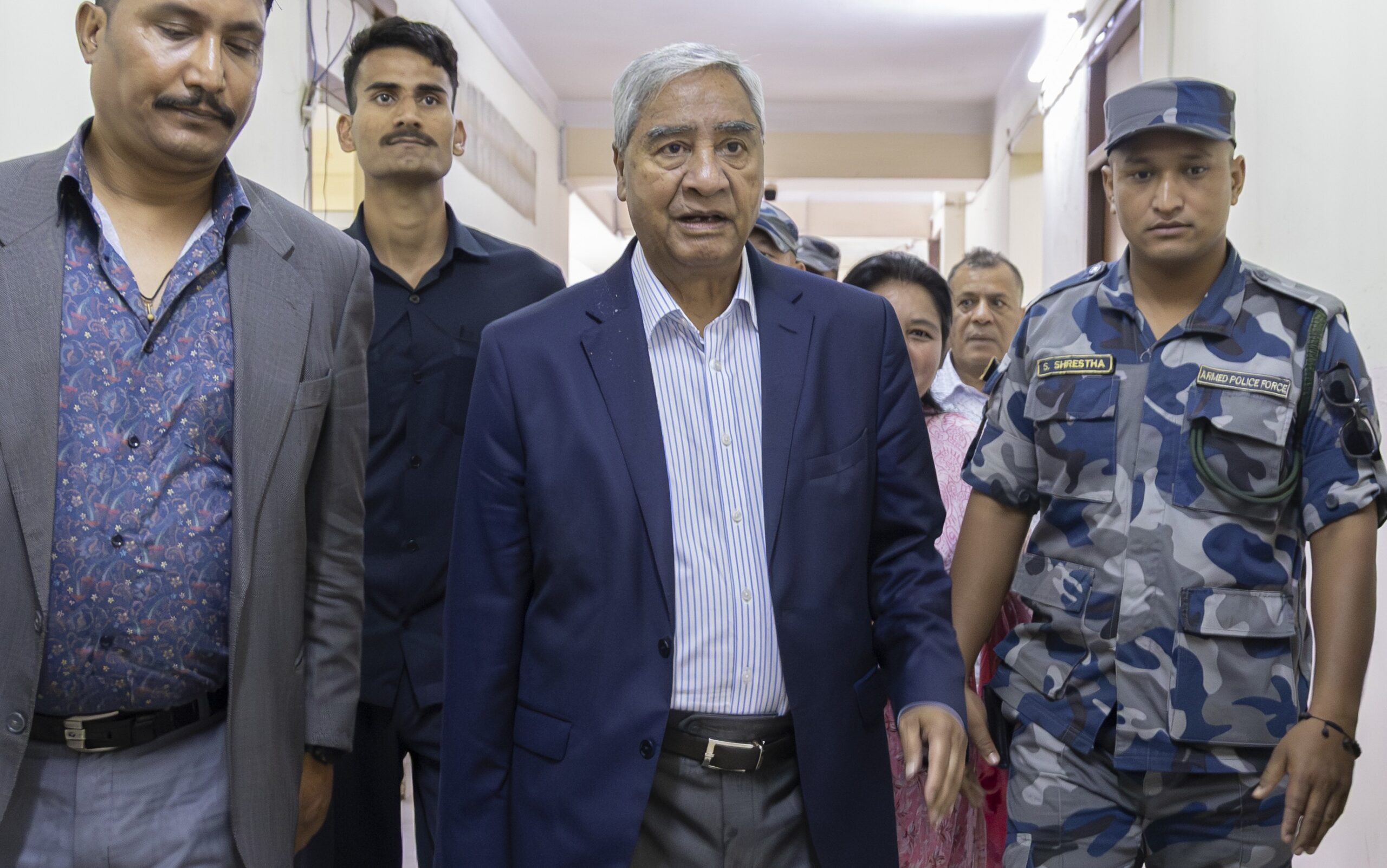 कांग्रेसमा विधानको धज्जी उडाउँदै सभापति शासन