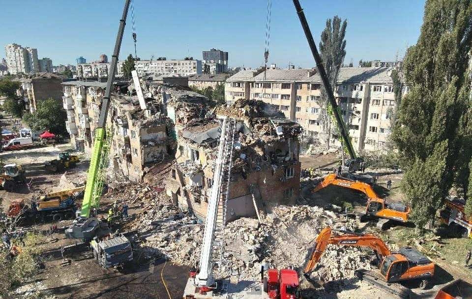 युक्रेनको राजधानी किभमा ठूलो रुसी हवाई हमला, १९ जनाको मृत्यु