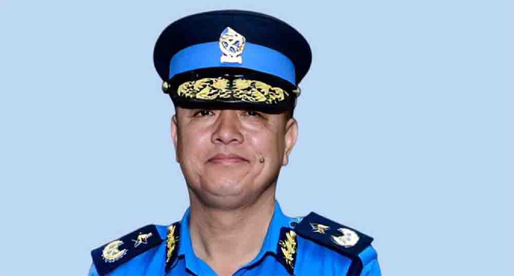 चन्द्रकुवेर खापुङले आजदेखि आईजीपीको कार्यभार सम्हाल्ने