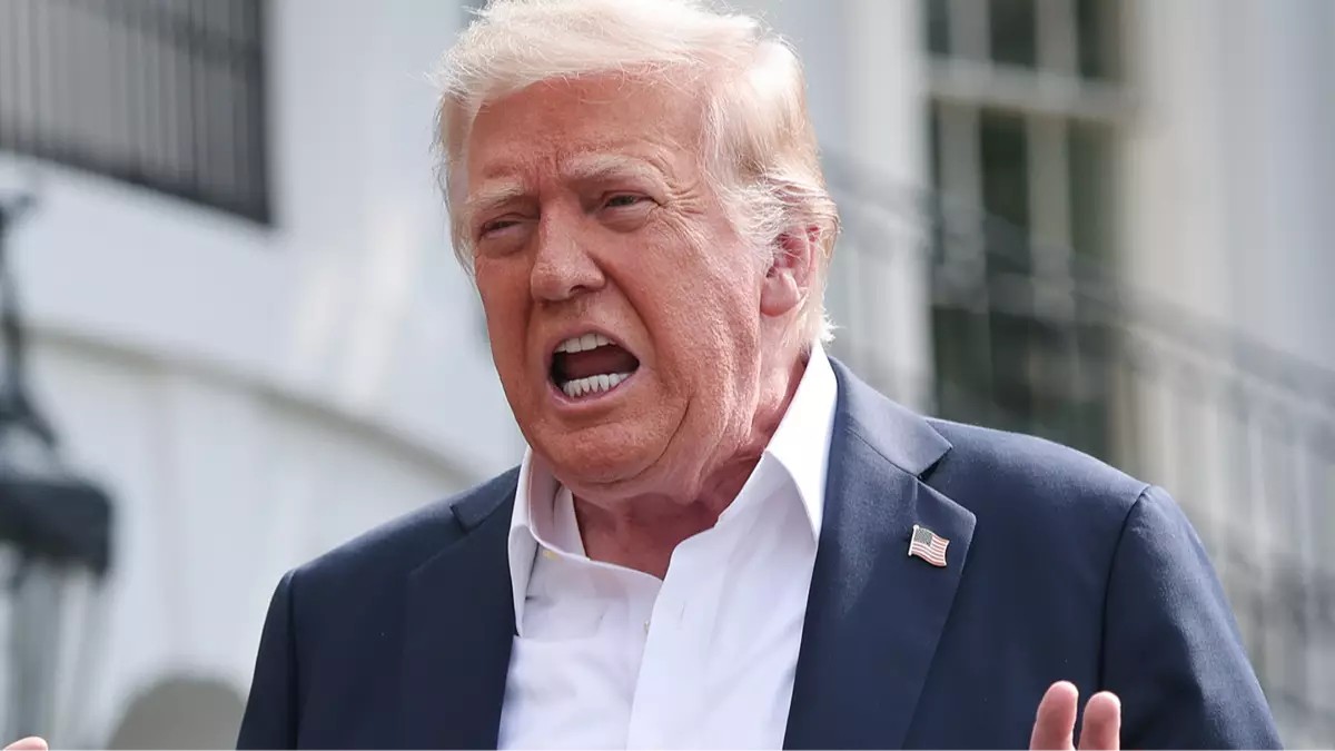 ट्रम्पद्वारा सञ्चारमाध्यमको आलोचना, किमेलको कार्यक्रम निलम्बनपछि बहस चर्कियो