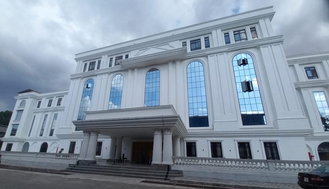 आगजनीबाट जोगिएका सामग्रीबाटै तयार हुँदैछ प्रधानमन्त्रीको कार्यकक्ष