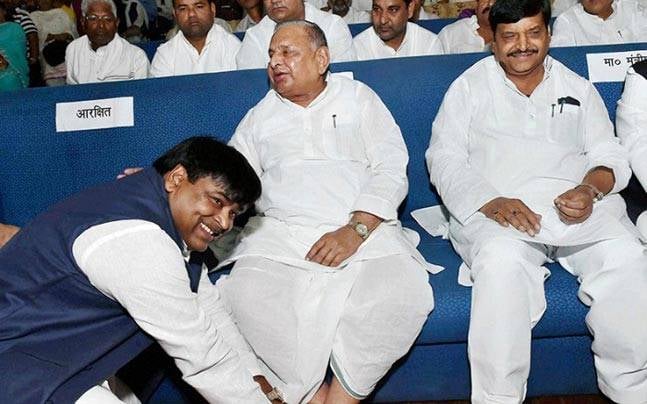 भारतमा जेलभित्रै कुटिए पूर्वमन्त्री