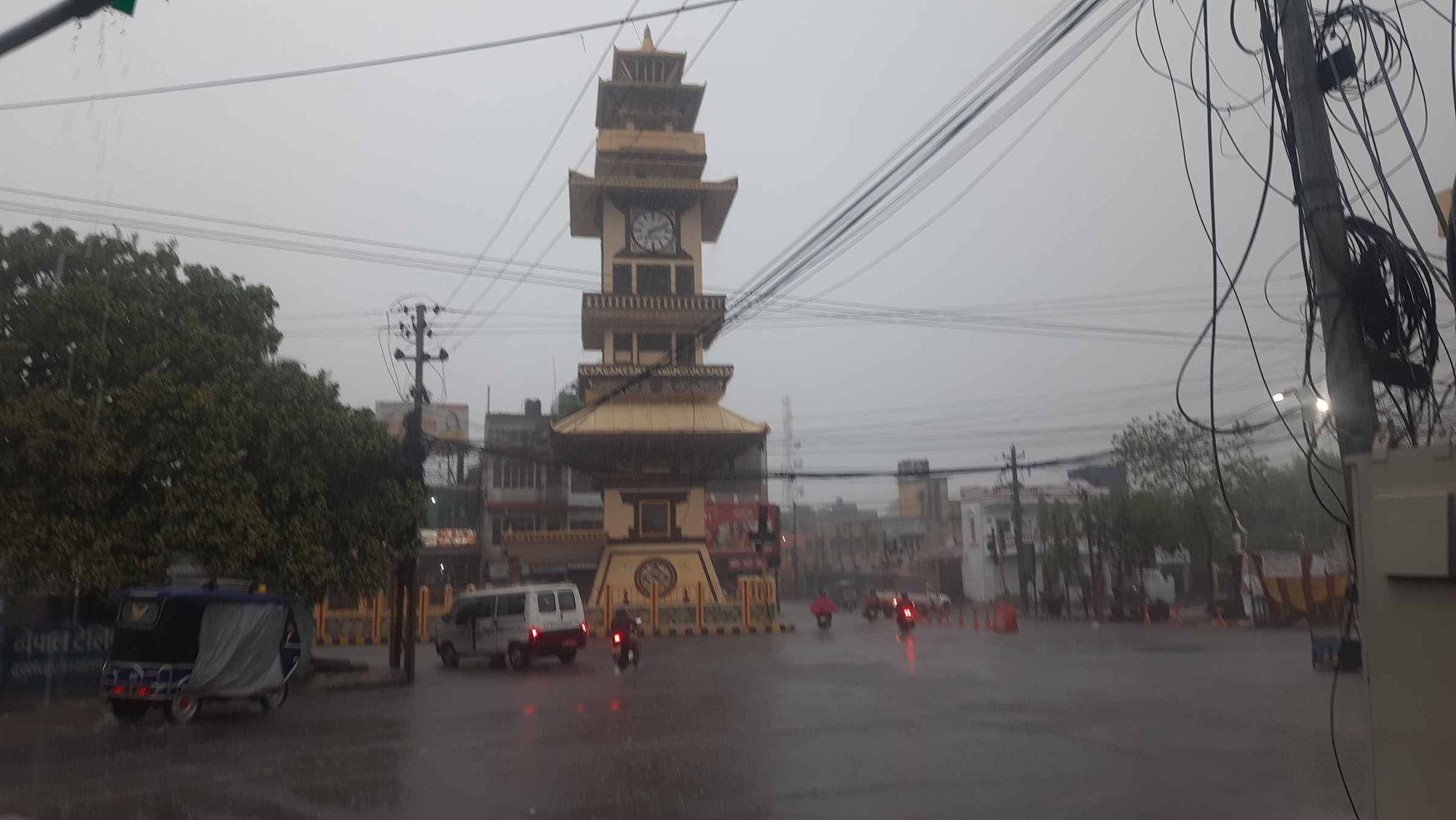 अविरल वर्षाले वीरगञ्ज महानगरका अधिकांश क्षेत्रमा डुबानको समस्या