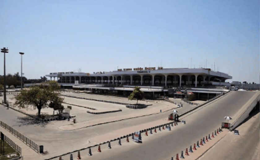 बङ्गलादेशको प्रमुख विमानस्थलमा आगलागी हुँदा उडान अवरूद्ध