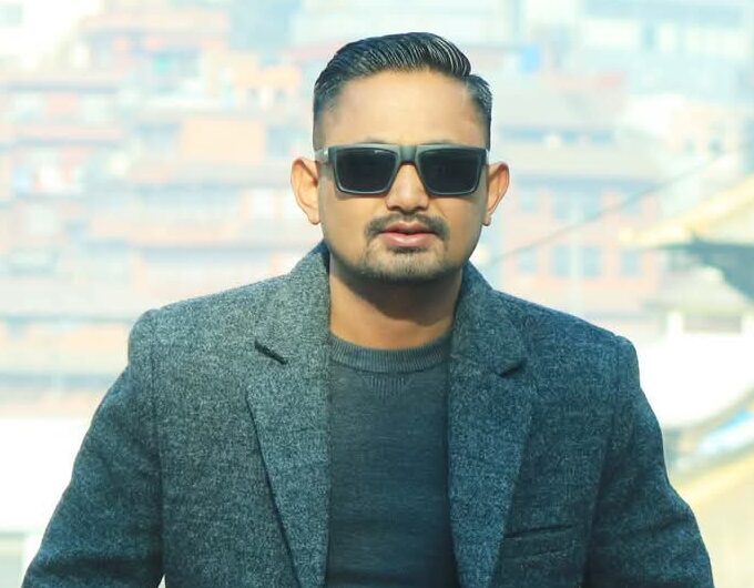 अनिल श्रेष्ठ