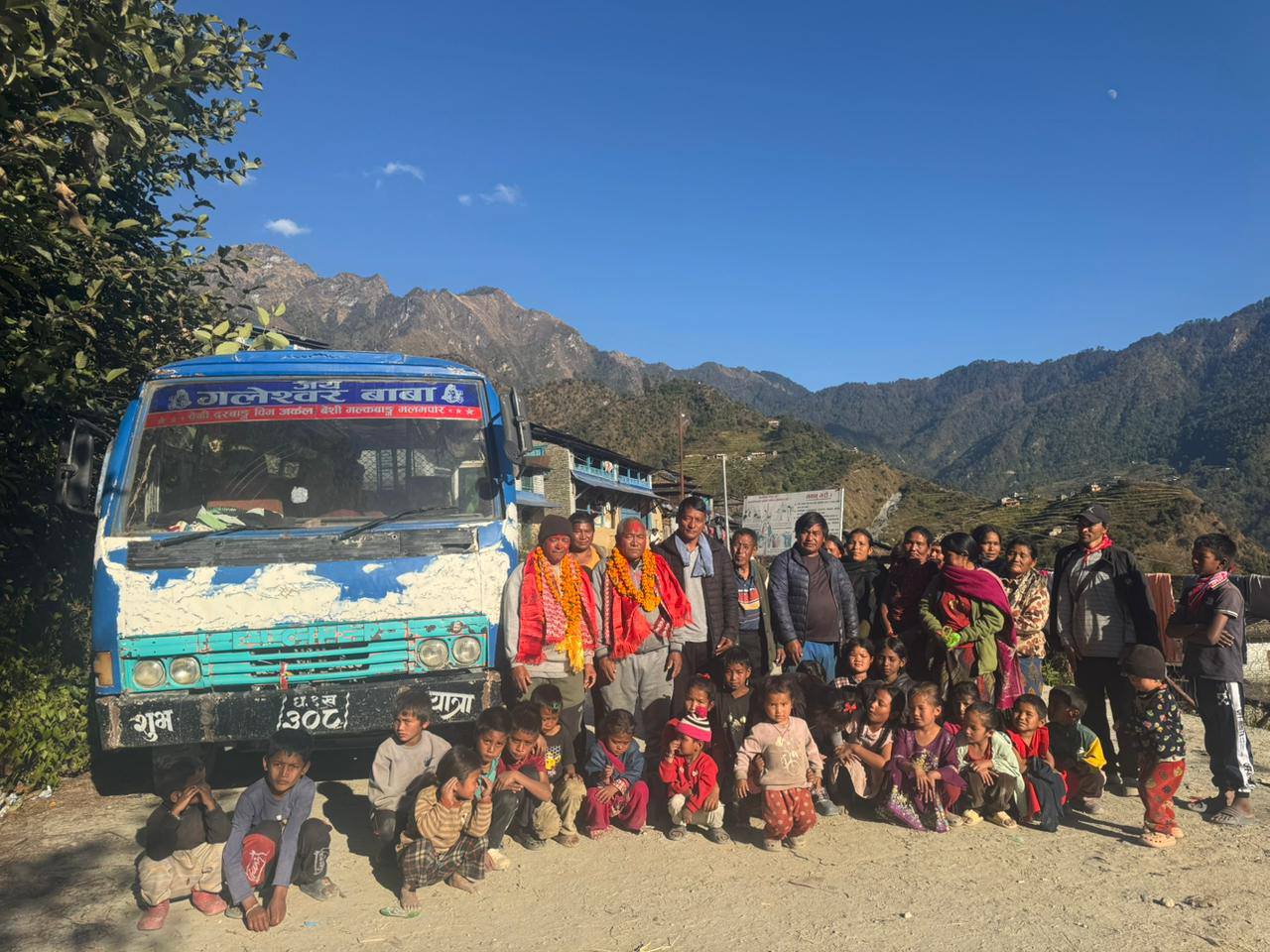 मल्कवाङमा पहिलोपटक बस पुग्यो