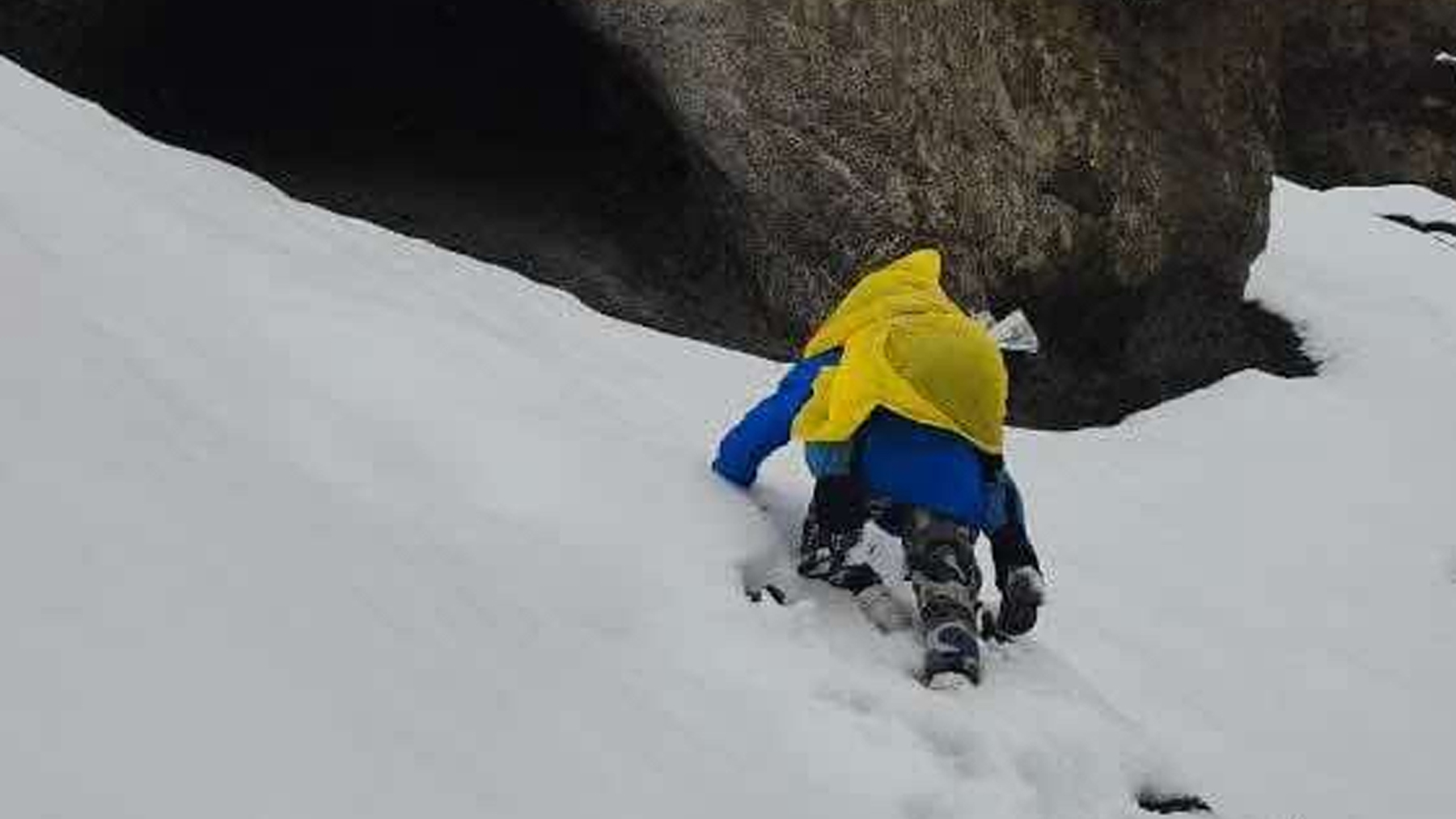 तिलिचो बेस क्याम्पमा फसेका ११ पर्यटकको उद्धार
