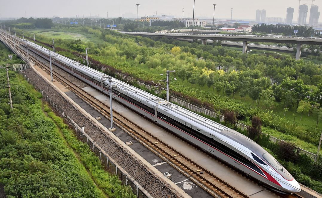चीनको उच्चगतिको रेल नेटवर्कले ५० हजार किलोमिटर पार गर्‍यो