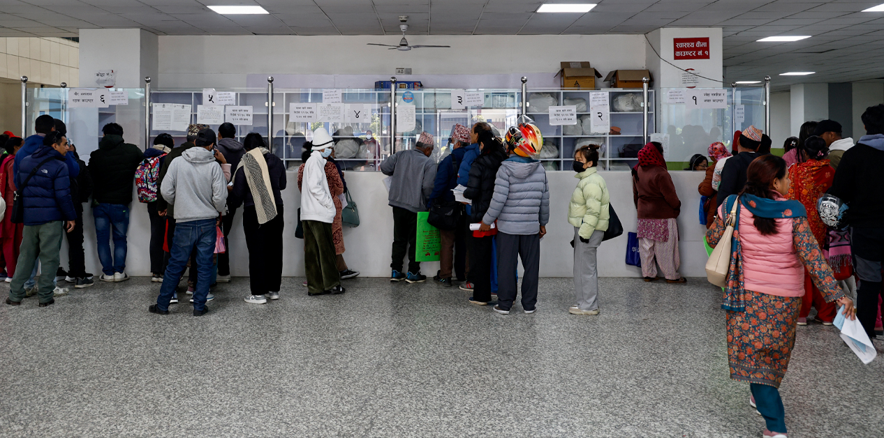 विकृति र समस्याको दुश्चक्रमा स्वास्थ्य बिमा