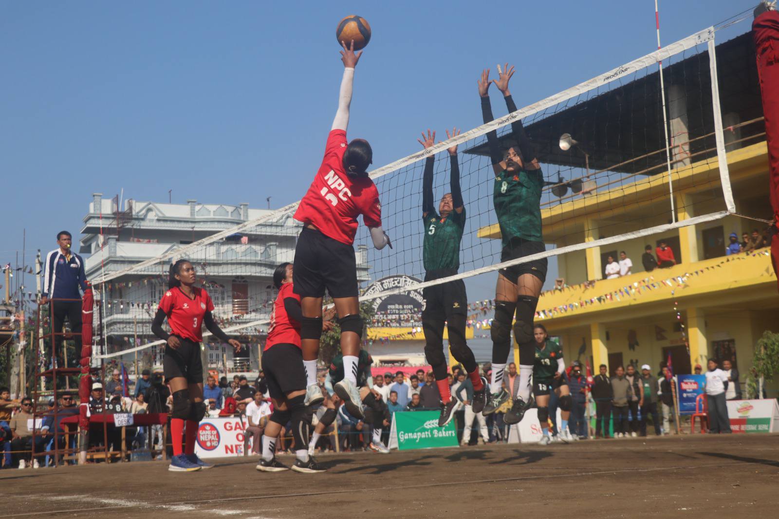 महिला भलिबल : पुलिस क्लब फाइनलमा प्रवेश‚ ३-० को सोझो सेटमा आर्मी पराजित