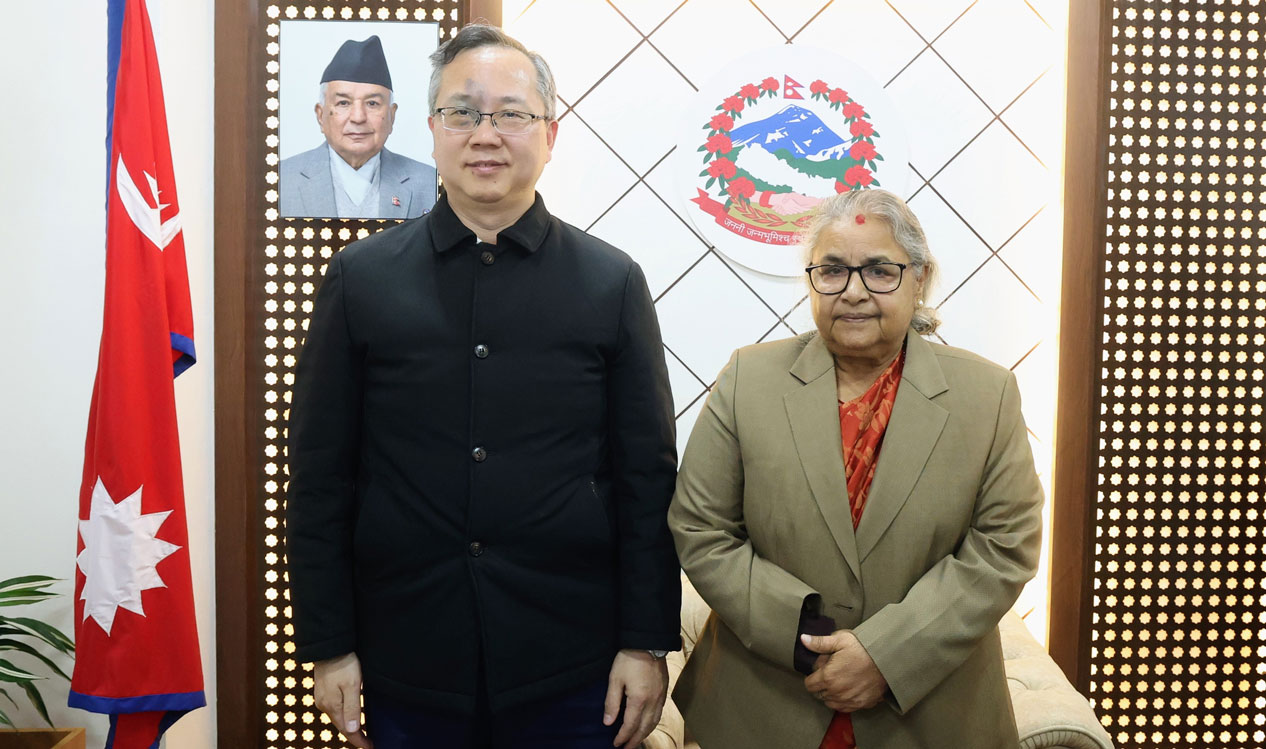 प्रधानमन्त्रीसँग चिनियाँ राजदूतको बिदाइ भेट