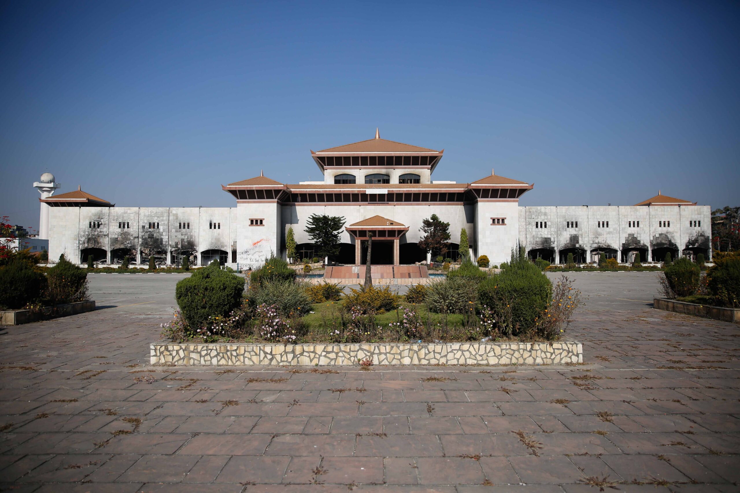 संसदीय सेवा दिवस आज, जेन जी आन्दोलनका क्रममा आगजनीबाट भग्नावशेष भएको संघीय संसद भवन