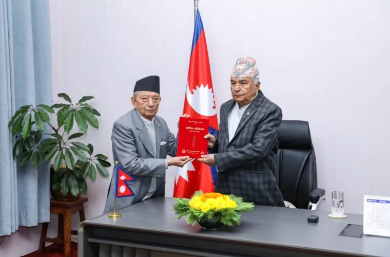 राष्ट्रपति पौडेलसमक्ष मानव अधिकार आयोगको वार्षिक प्रतिवेदन पेस