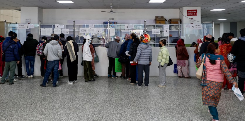 विकृति र समस्याको दुश्चक्रमा स्वास्थ्य बिमा