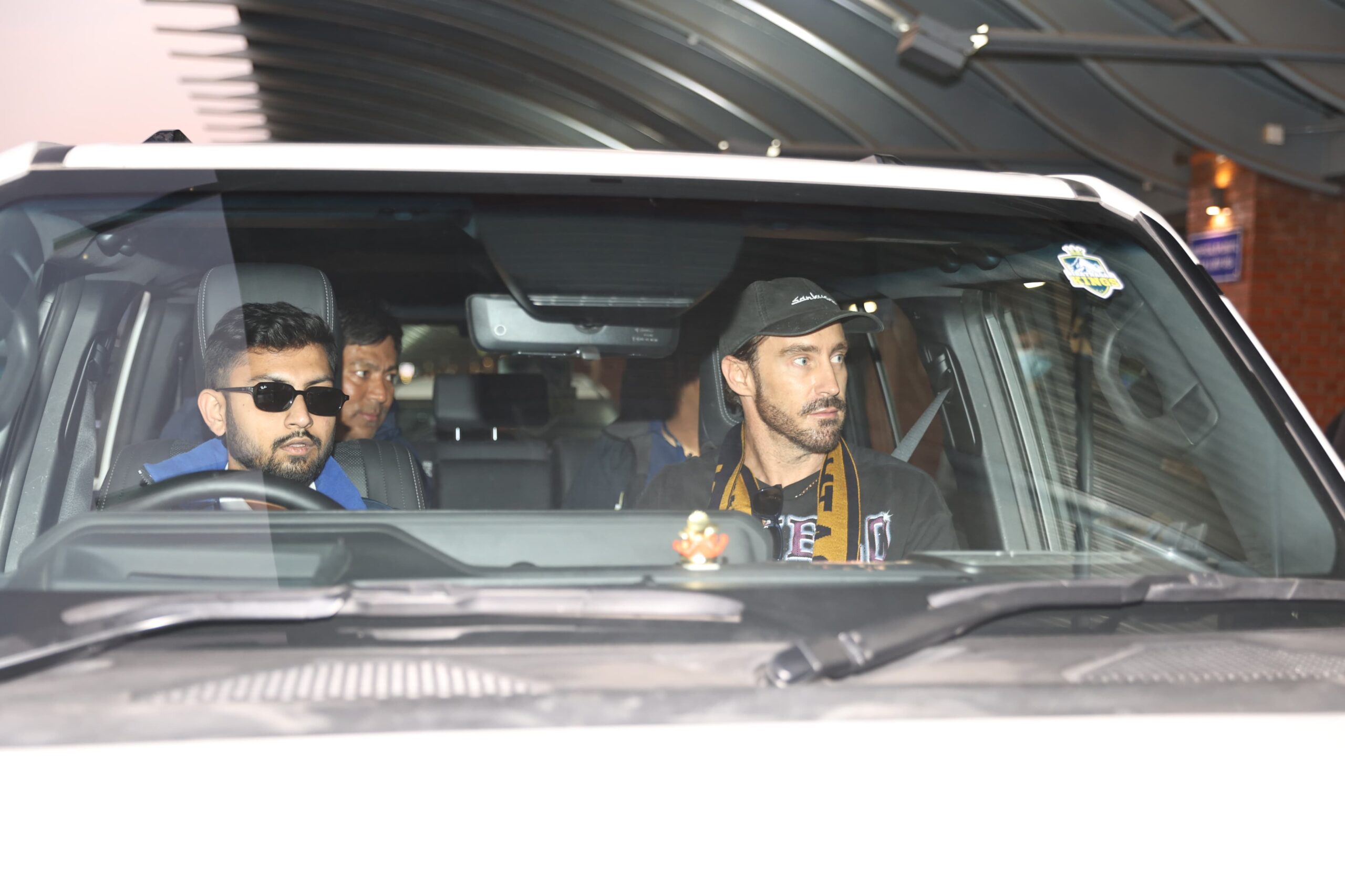 एनपीएल खेल्न दक्षिण अफ्रिकी क्रिकेटर फाफ डु प्लेसिस नेपाल आइपुगे [फोटो फिचर]