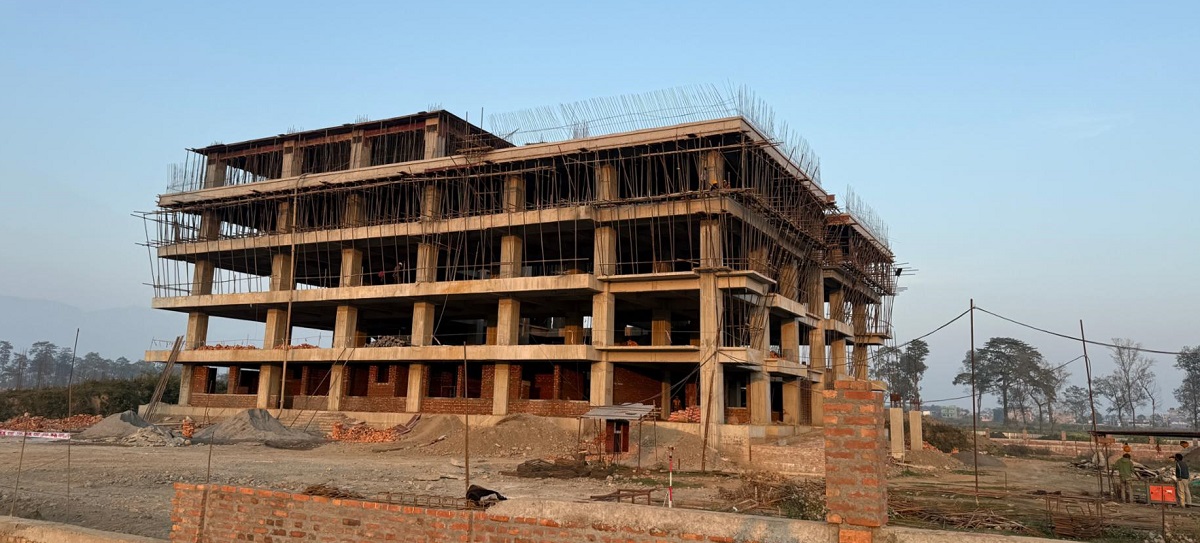 नवलपरासी पूर्वको ‘नमुना सदरमुकाम’ निर्माणले गति लिँदै