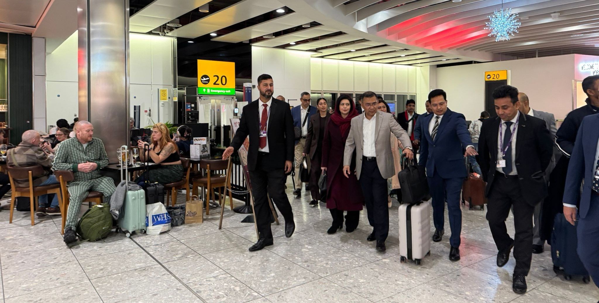 १७ वर्षपछि बंगलादेश फर्किए तारिक रहमान